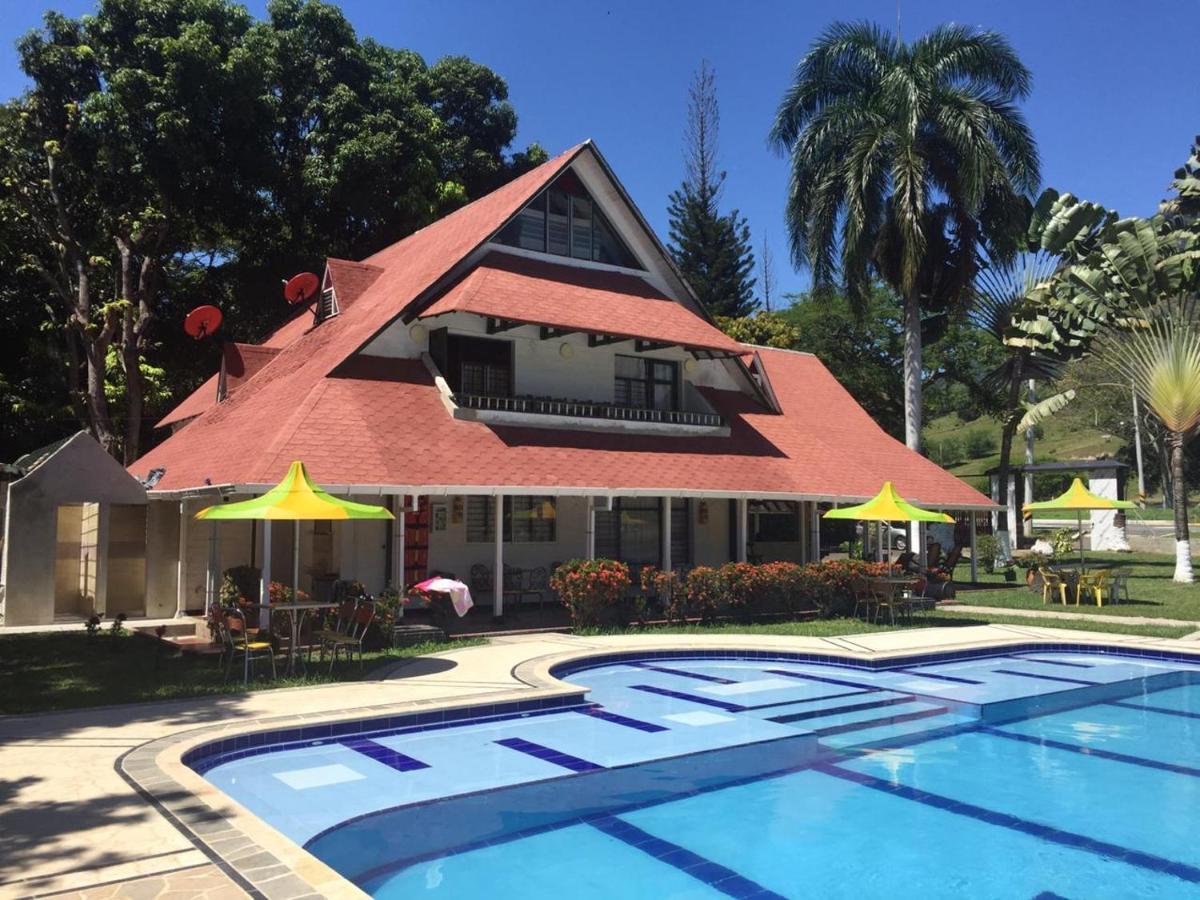 Finca Hotel Pinares La Pintada Exterior photo